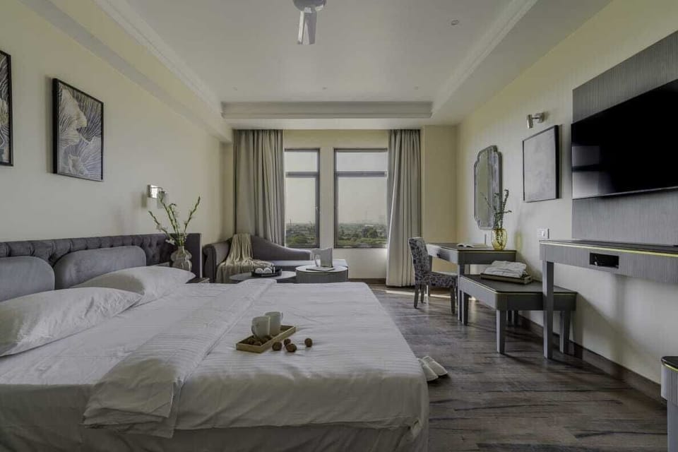 In-room safe, iron/ironing board, free WiFi, bed sheets