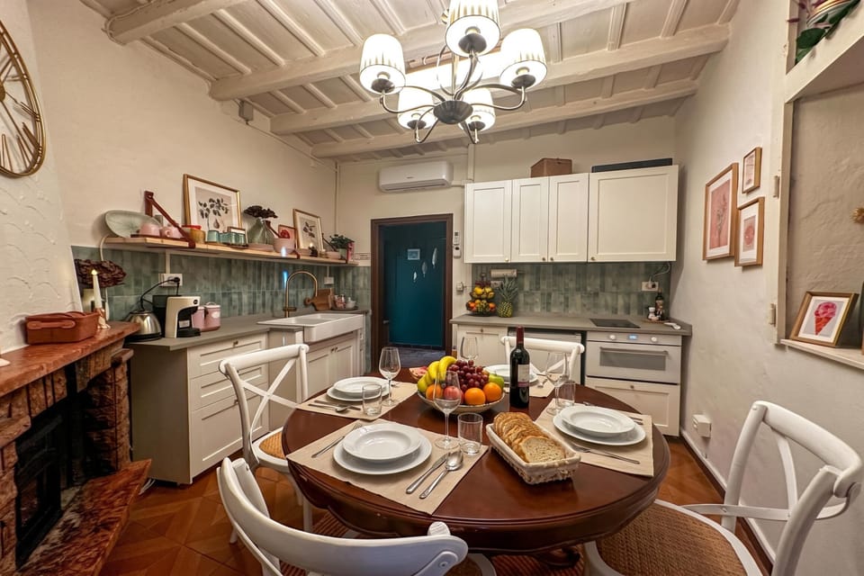 Family House, 1 Bedroom, Fireplace (La Fetta Di Cima) | Private kitchen