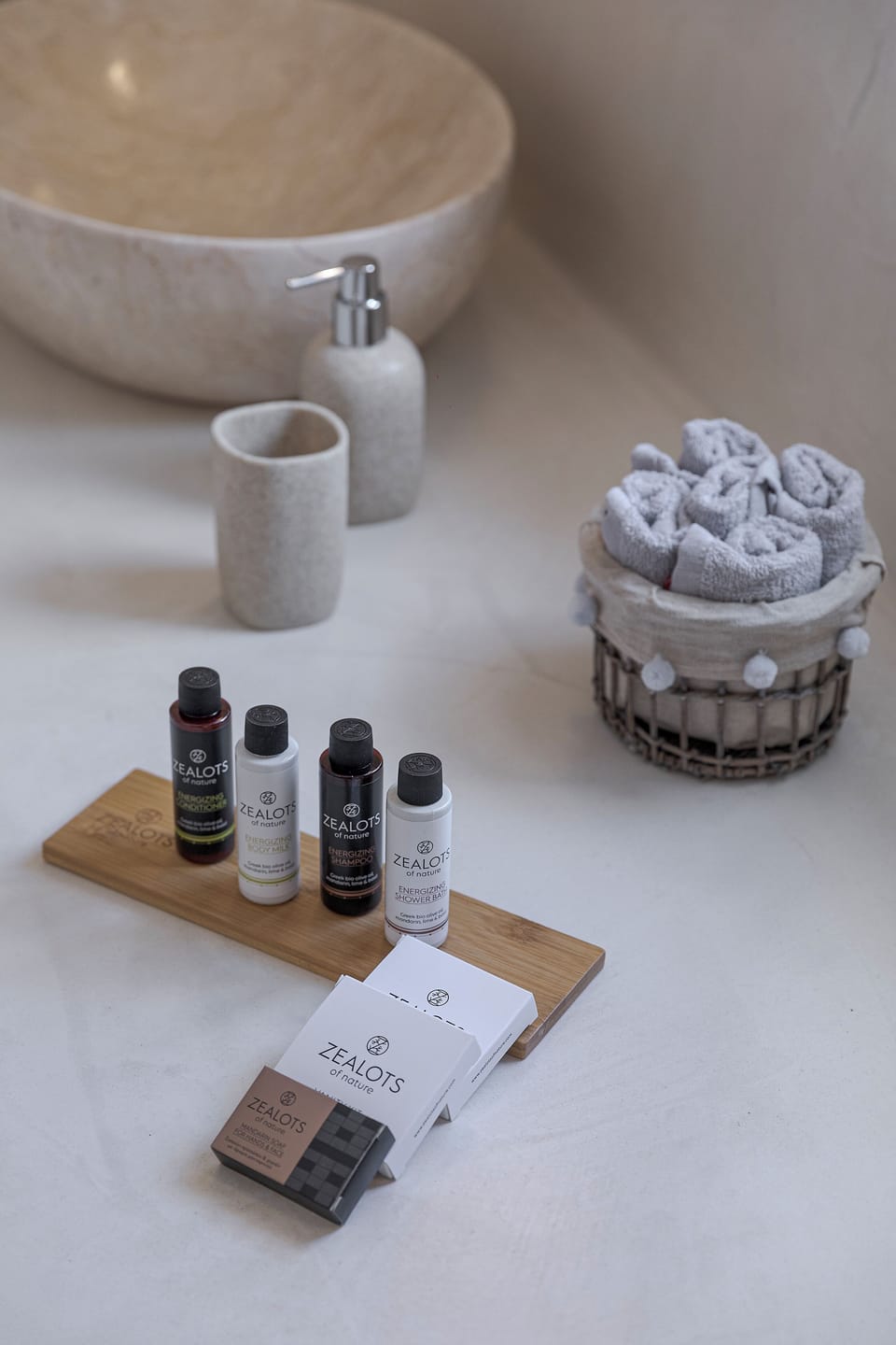 Bathroom amenities