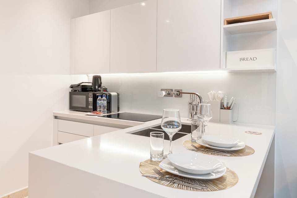 Exclusive Studio, Non Smoking, Sea View | Private kitchen | Full-size fridge, microwave, oven, stovetop