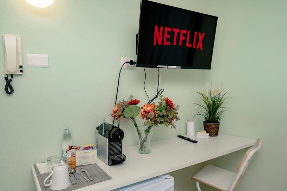 Single Room | Interior