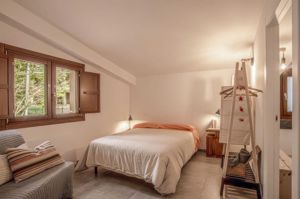 Room, Mountain View | Free WiFi