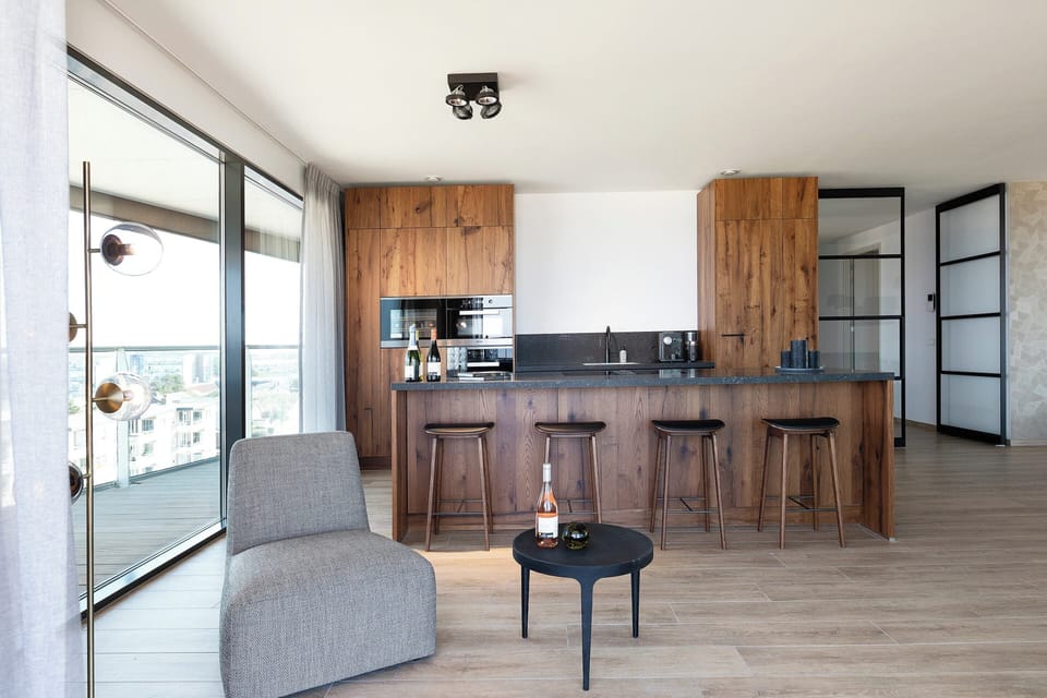 Apartment | Private kitchen | Highchair