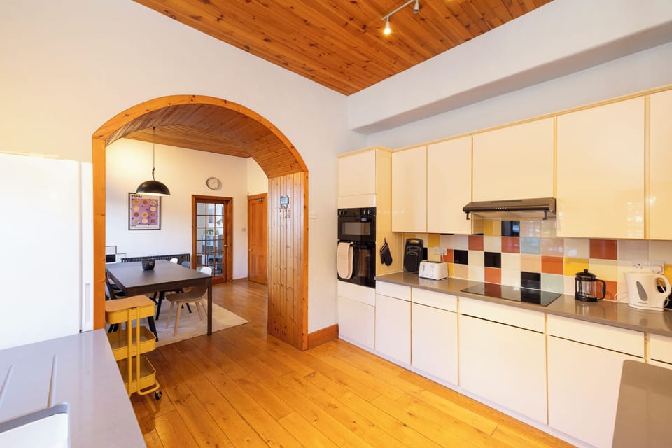 House | Private kitchen | Full-size fridge, microwave, oven, stovetop