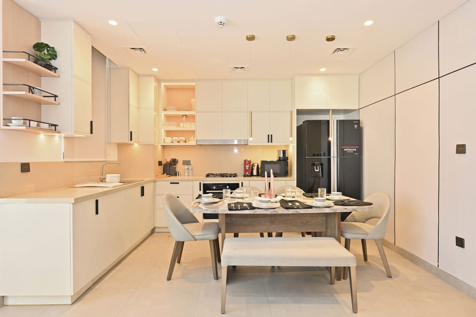 House, Balcony | Dining