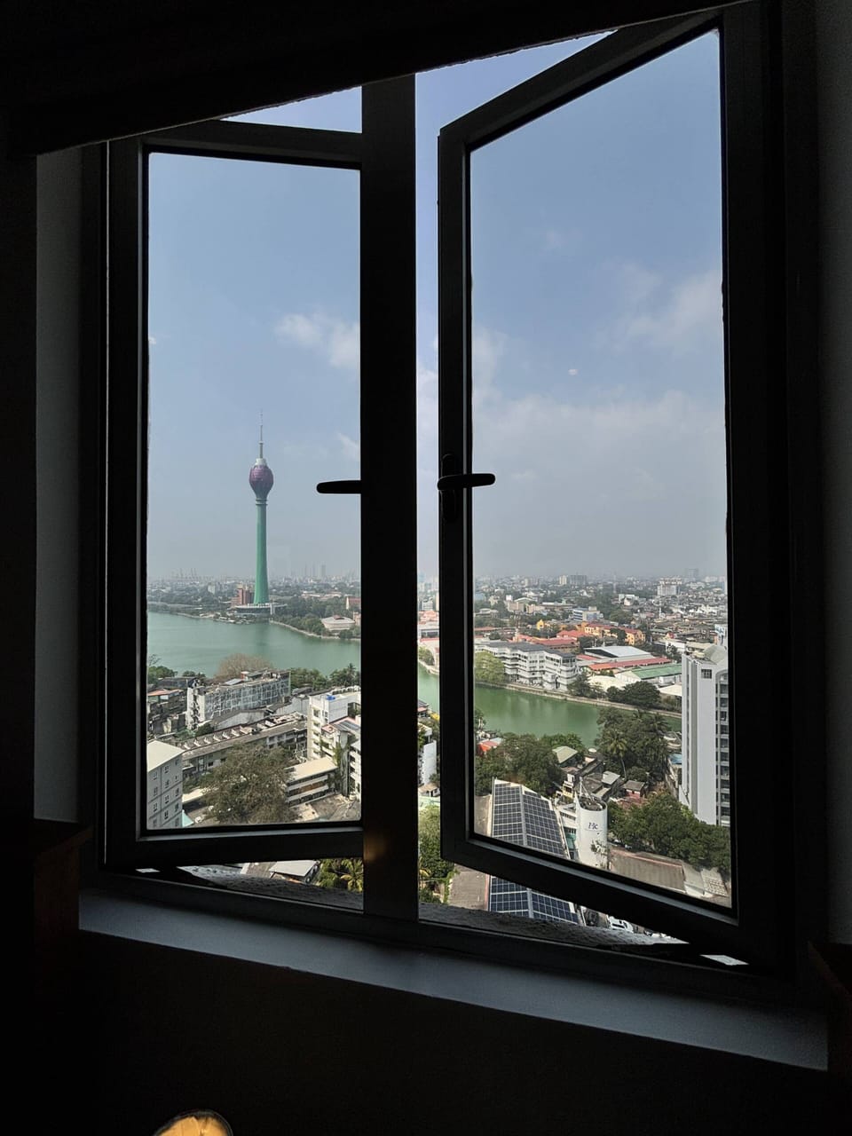 Deluxe Apartment, 2 Bedrooms, Partial Ocean View, Tower | Interior