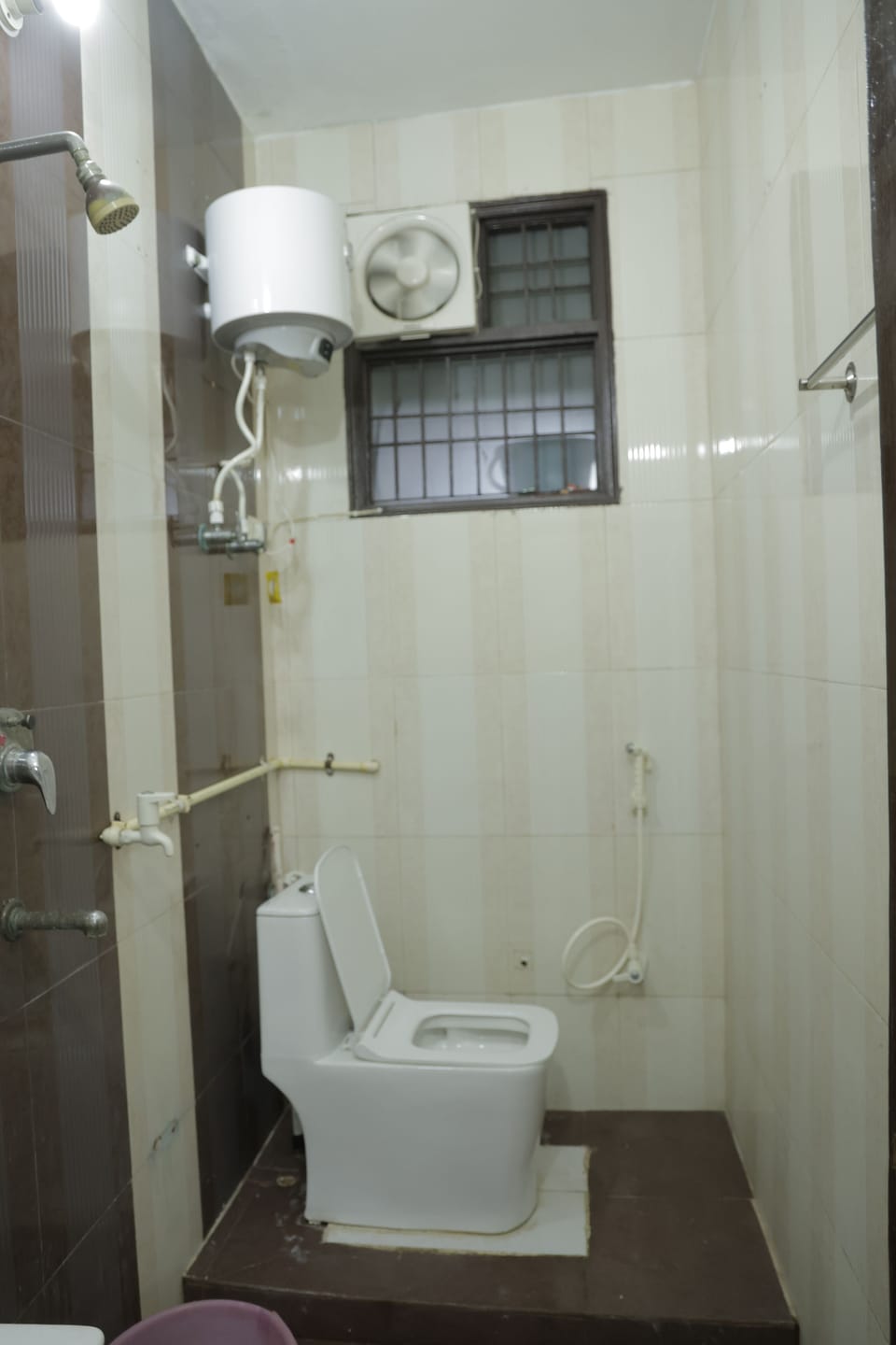 Family Room, City View | Bathroom | Shower, free toiletries, towels, soap
