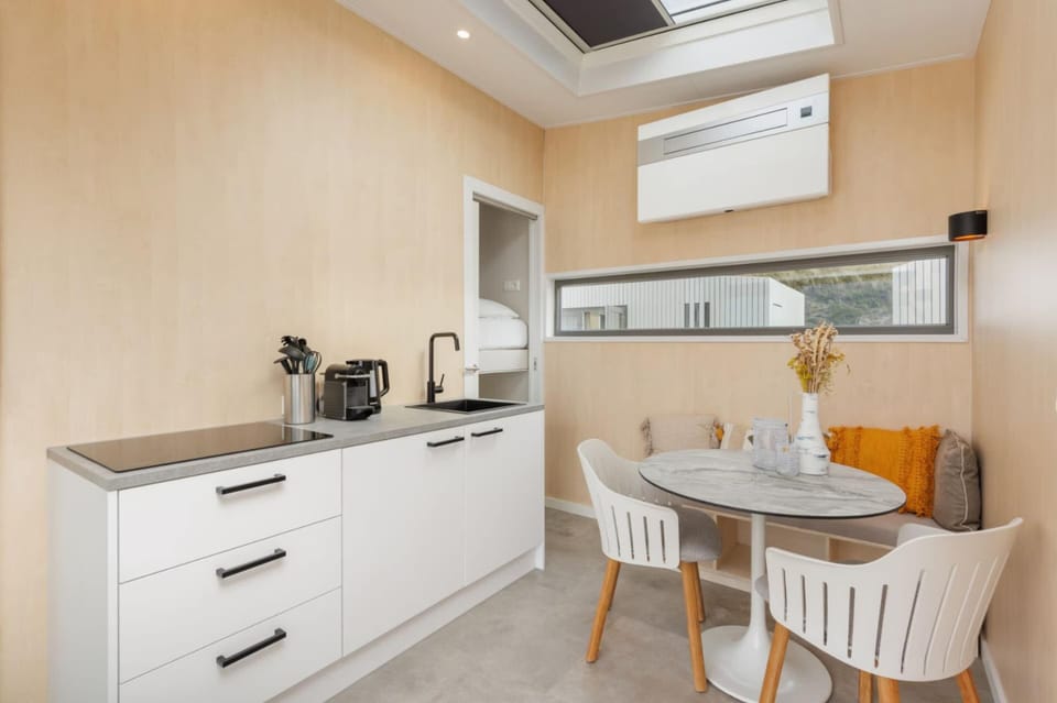 House | Dining