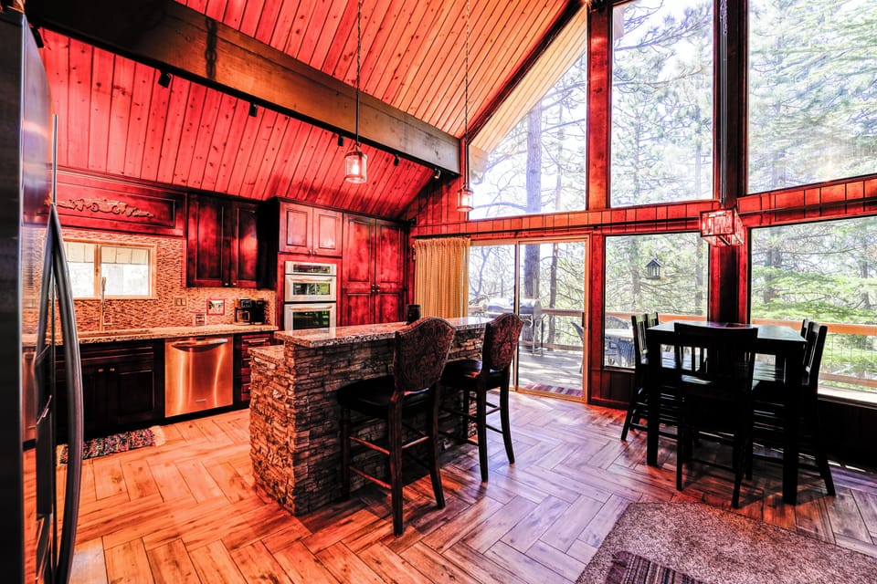 House, Patio, Garden View | Private kitchen