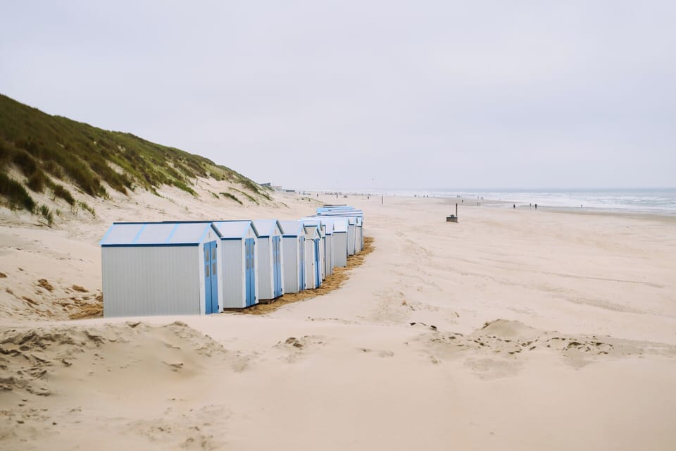Den Burg Holiday Home for 8 Apartment in De Koog