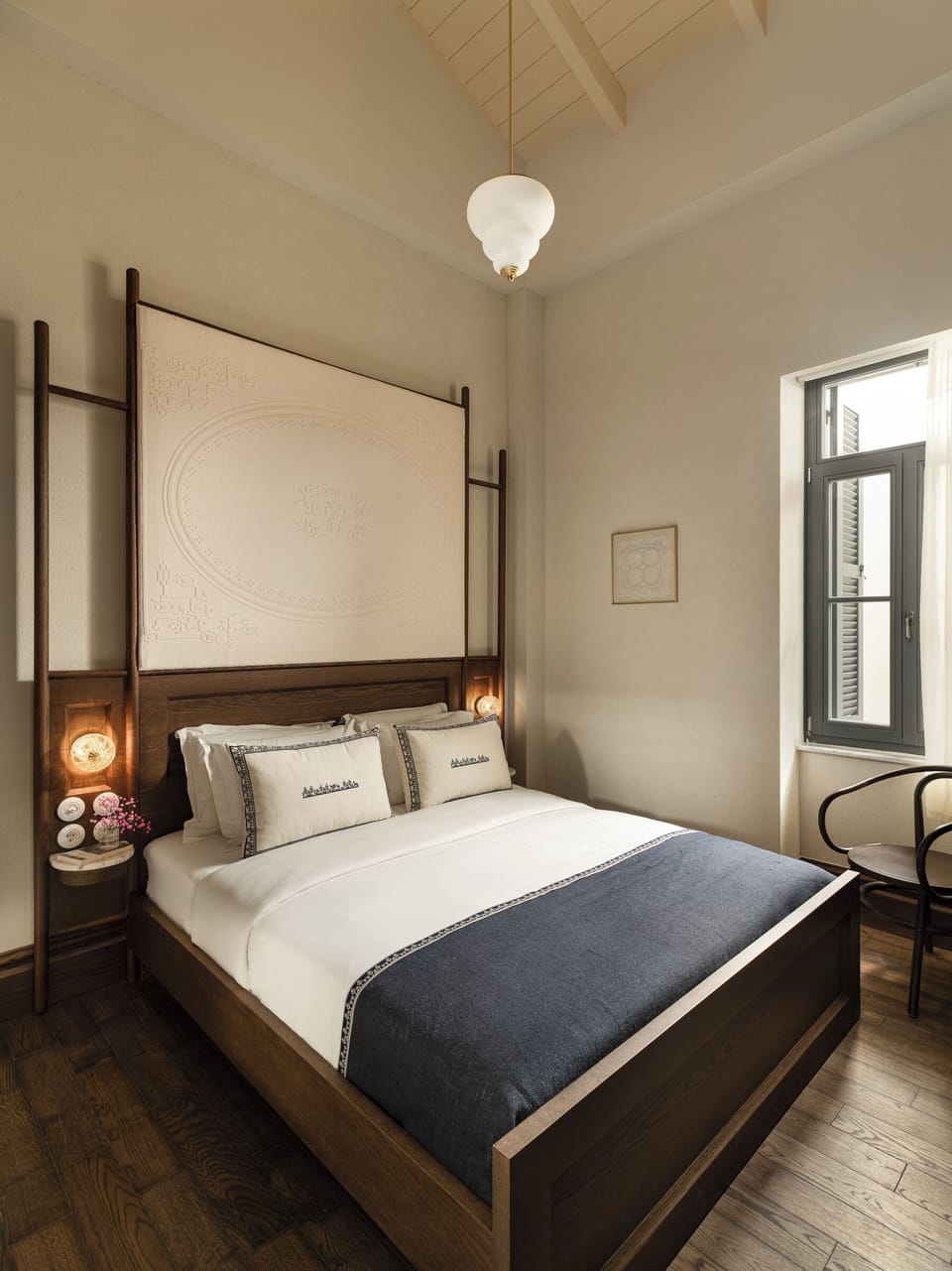 LARGE | Minibar, in-room safe, soundproofing, iron/ironing board (on request)