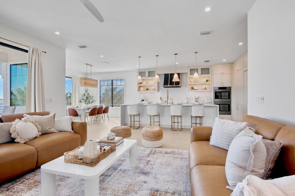 Bright Open Concept Interior