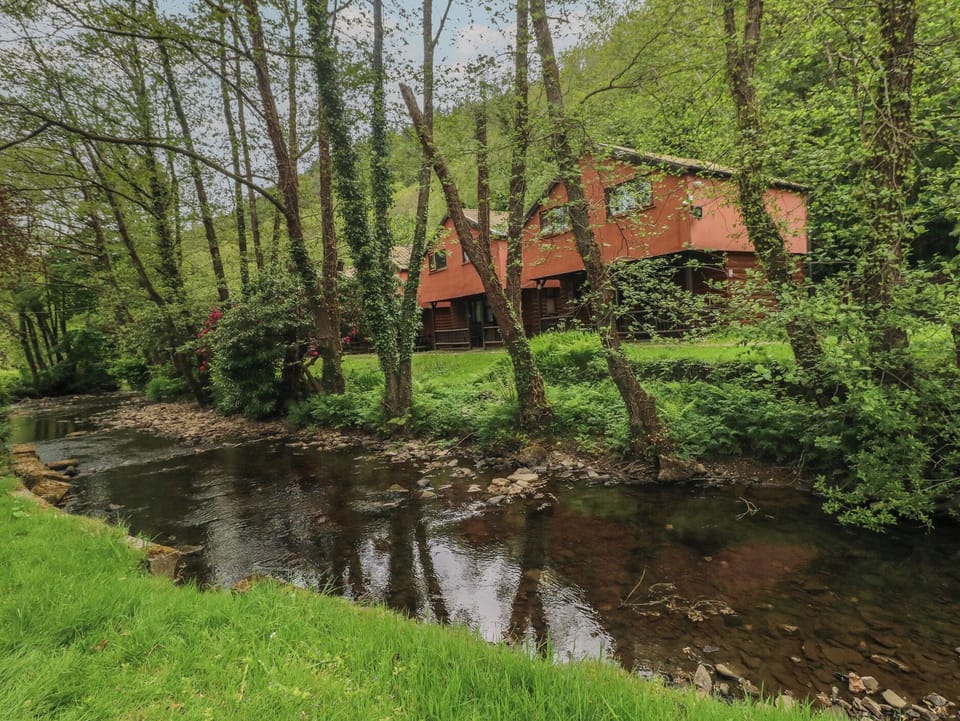 Cottage | Exterior
