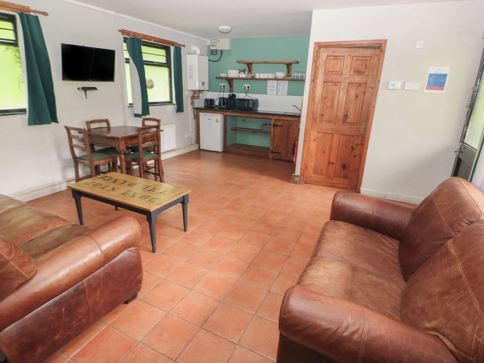 Cottage | Living area