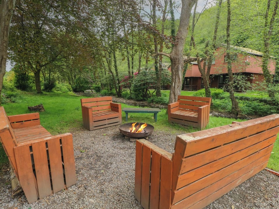 Cottage | Property grounds
