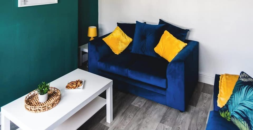 Lounge at Escape & Estates Serviced Accommodation & Short Lets 			