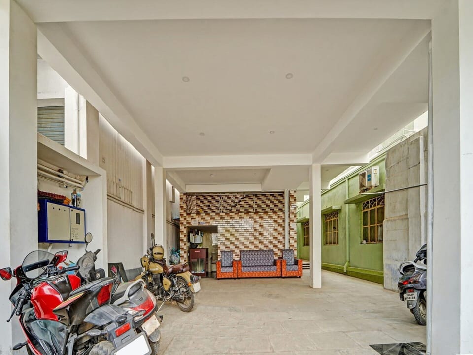 House | Property grounds
