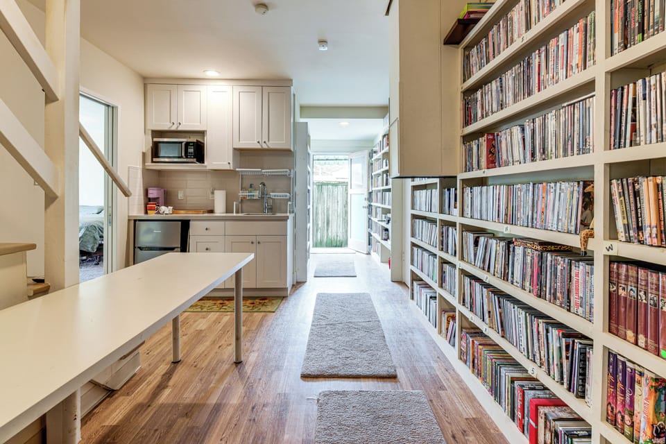Apartment (0 Bedroom) | Interior