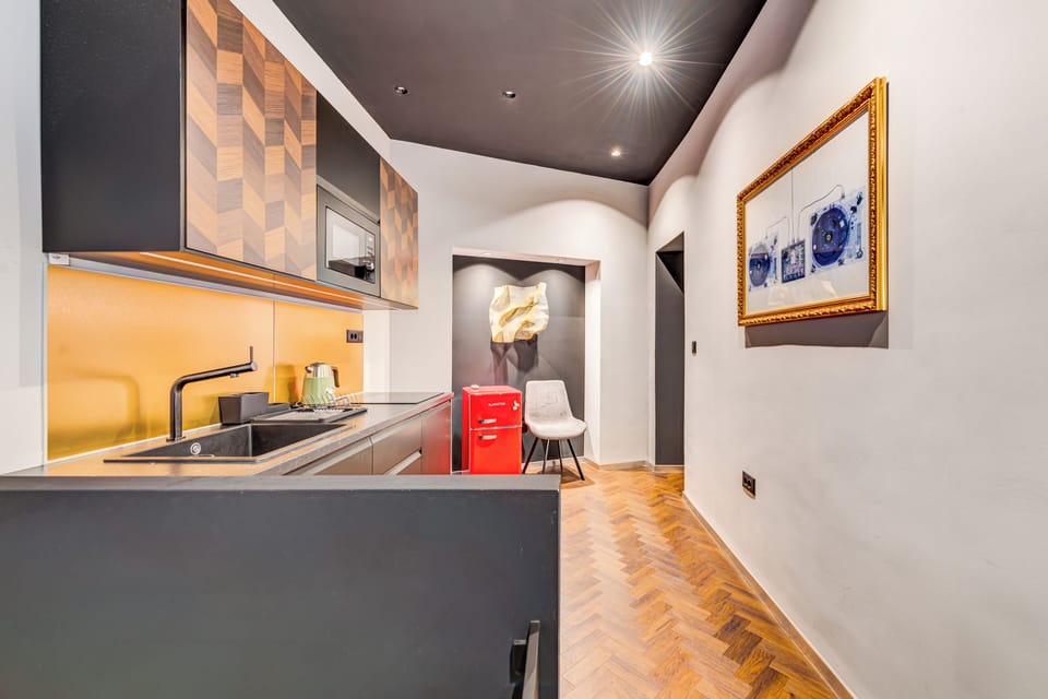 Private kitchenette