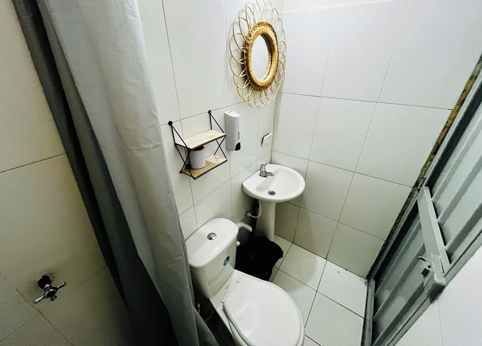 Standard Twin Room | Soundproofing, free WiFi, bed sheets