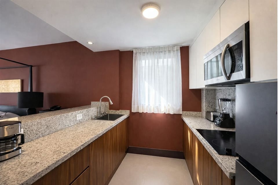 Standard Studio | In-room safe, free WiFi