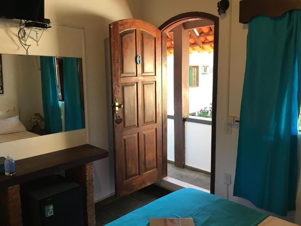 Suite, Garden View | In-room safe, desk, free WiFi