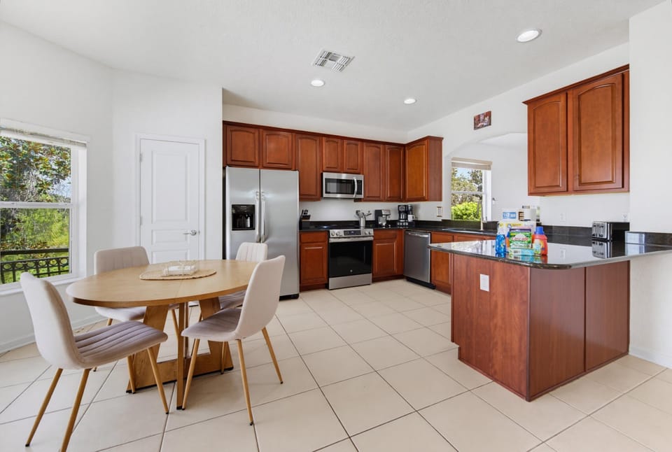 Fully stocked kitchen