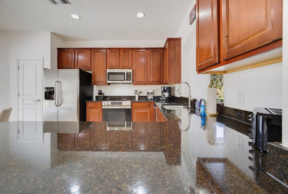 Fully stocked kitchen