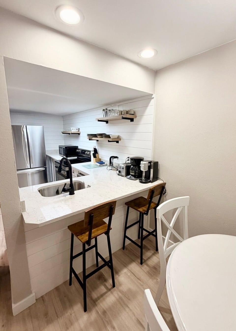 Breakfast bar