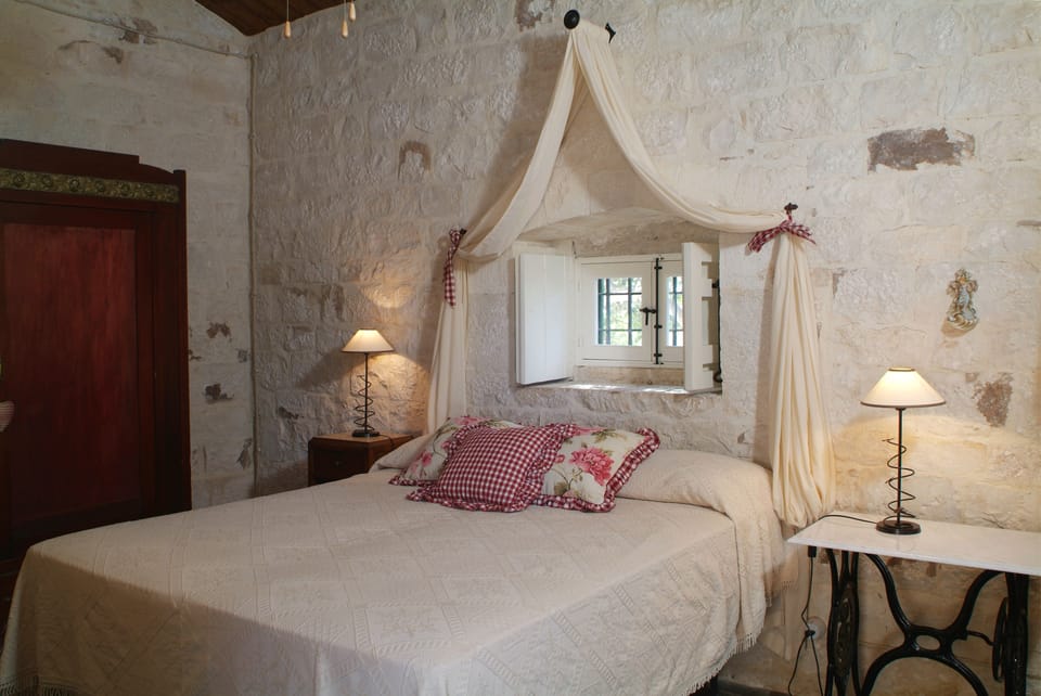 Standard Double Room | Premium bedding, minibar, desk, soundproofing