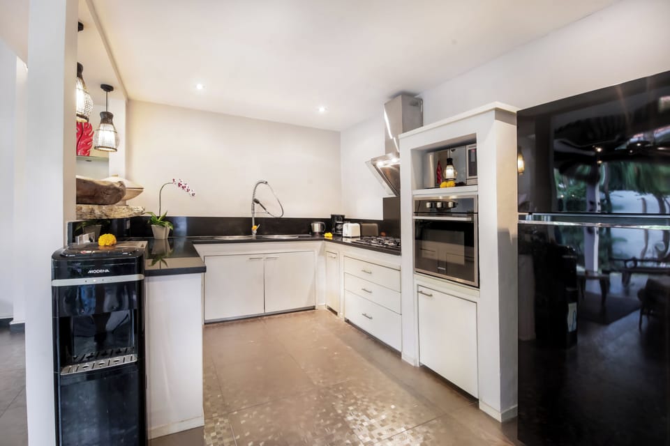 Villa, 2 Bedrooms, Private Pool | Private kitchen | Full-size fridge, microwave, oven, stovetop