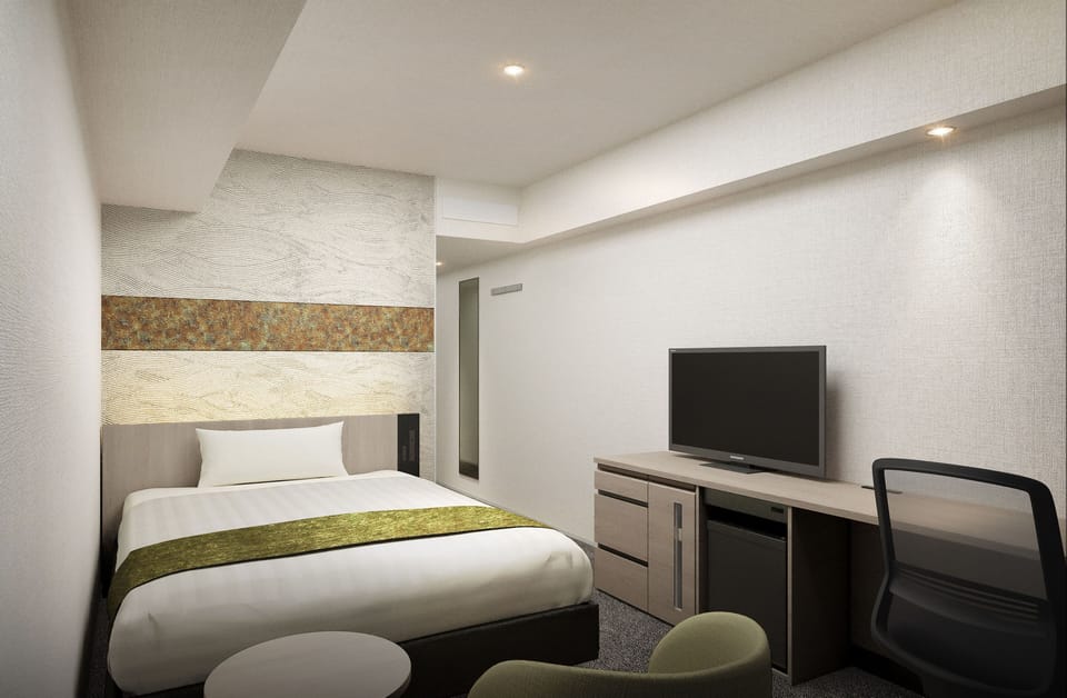 Non-Smoking Superior Queen Room | In-room safe, blackout drapes, WiFi (free)