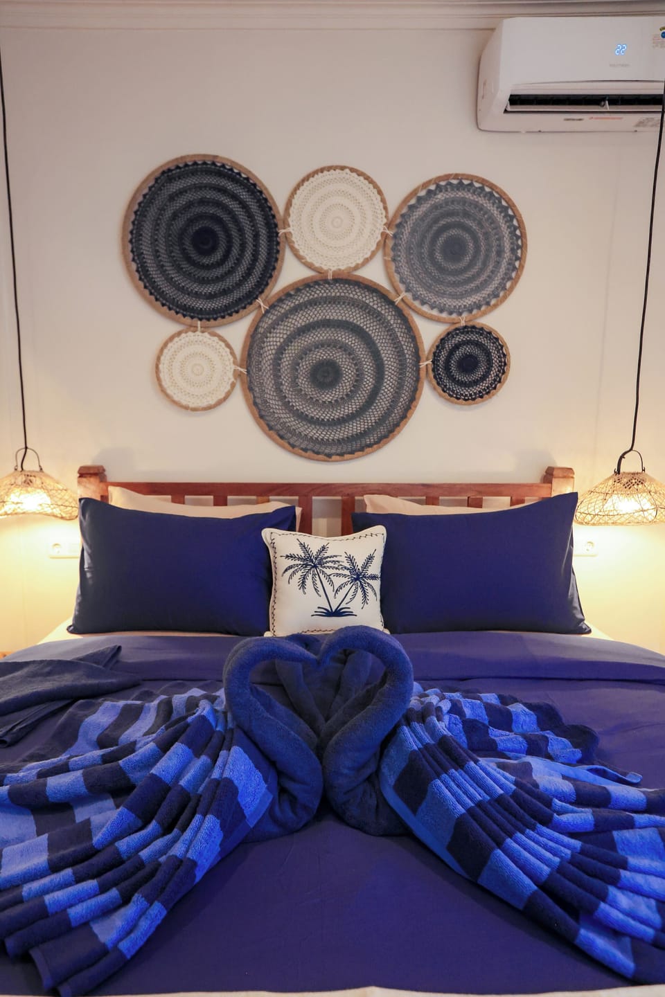 Deluxe Double Room | WiFi (free), bed sheets