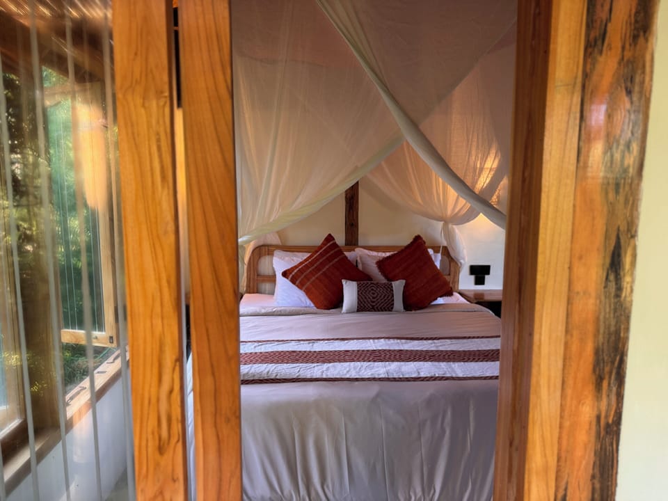 Comfort Double Room, Balcony, Garden View | Premium bedding, minibar, free WiFi, bed sheets