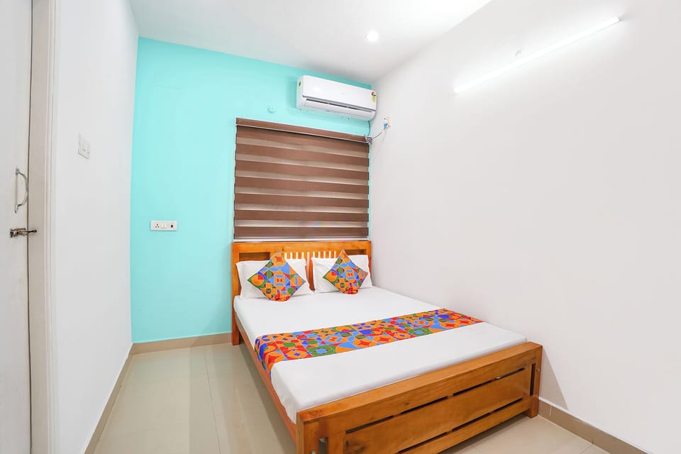 Deluxe Room | Egyptian cotton sheets, premium bedding, in-room safe, free WiFi