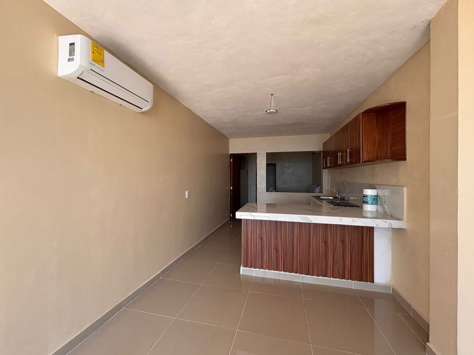Comfort Apartment, Balcony, Beach View | Interior