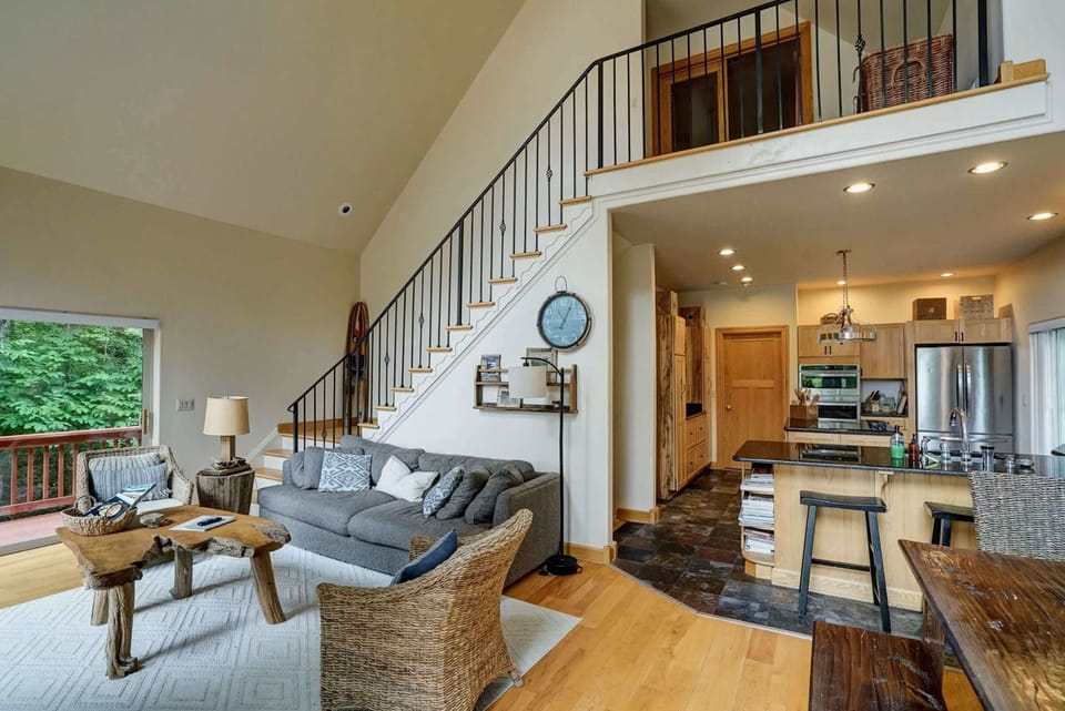 Made for Gathering - The great room's generous layout invites the whole group to settle in and stay awhile.