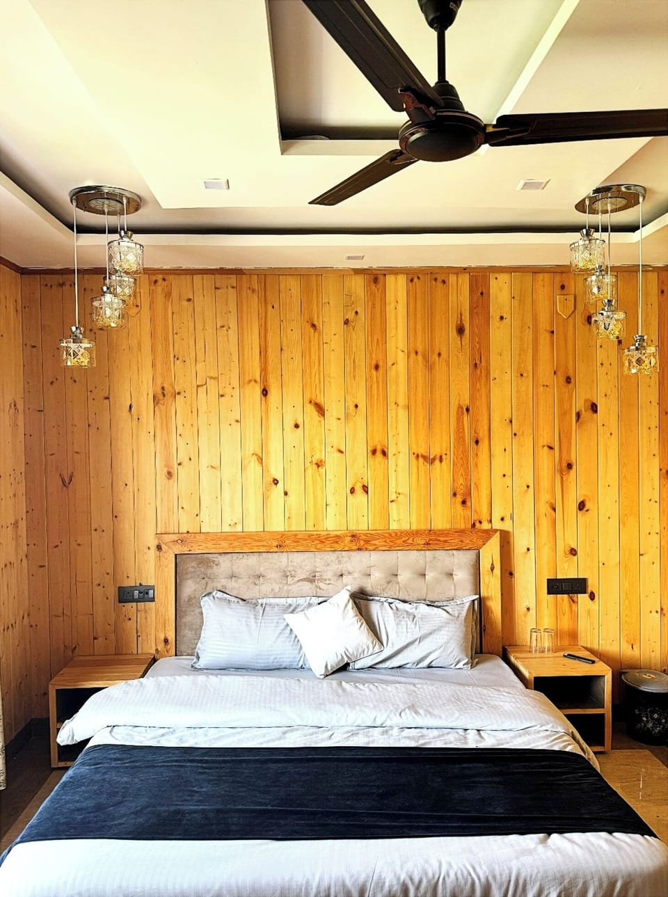 Standard Double Room | Hypo-allergenic bedding, desk, soundproofing, free WiFi