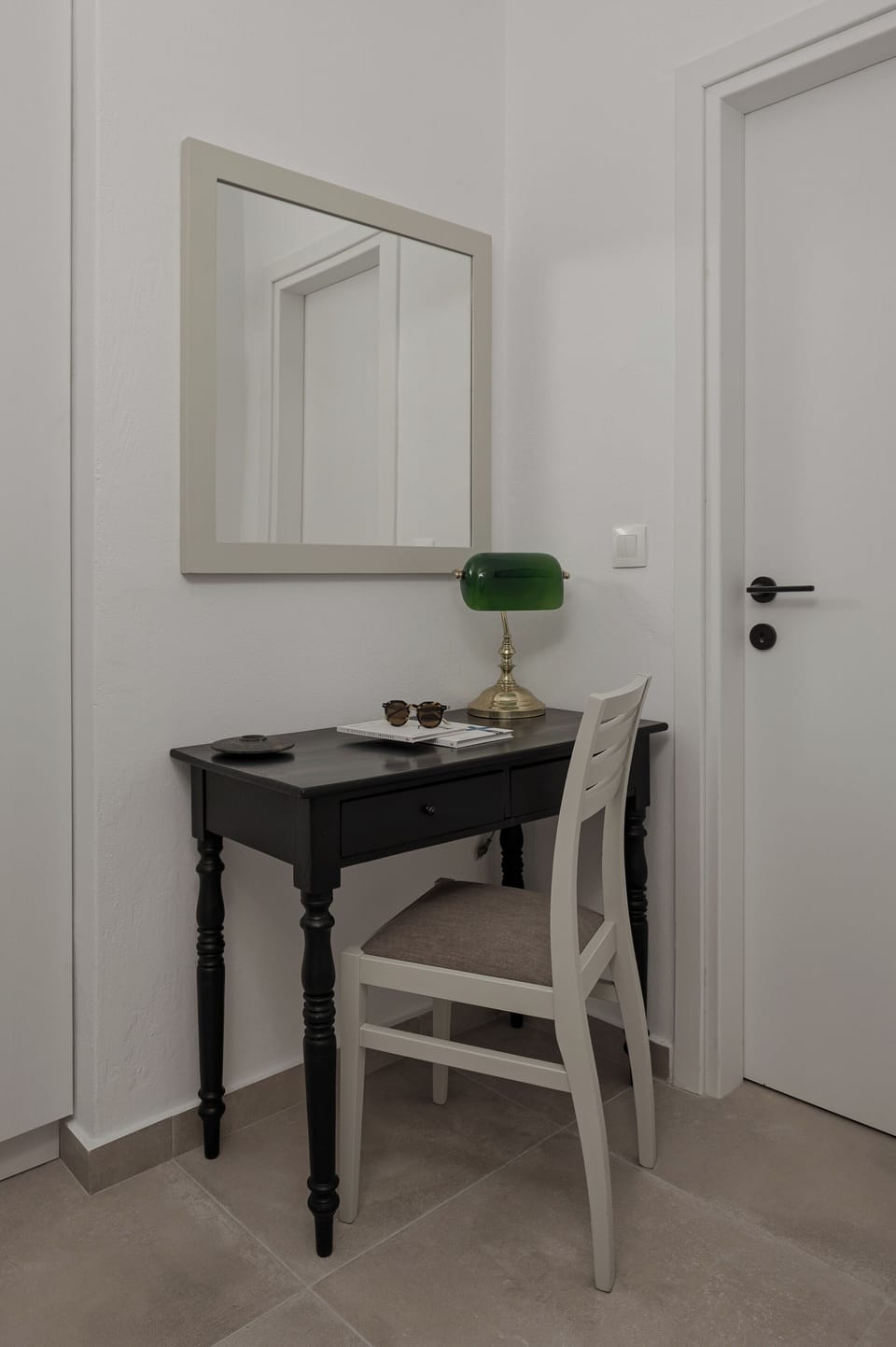 Classic Room, Balcony, City View | In-room safe, iron/ironing board, free WiFi