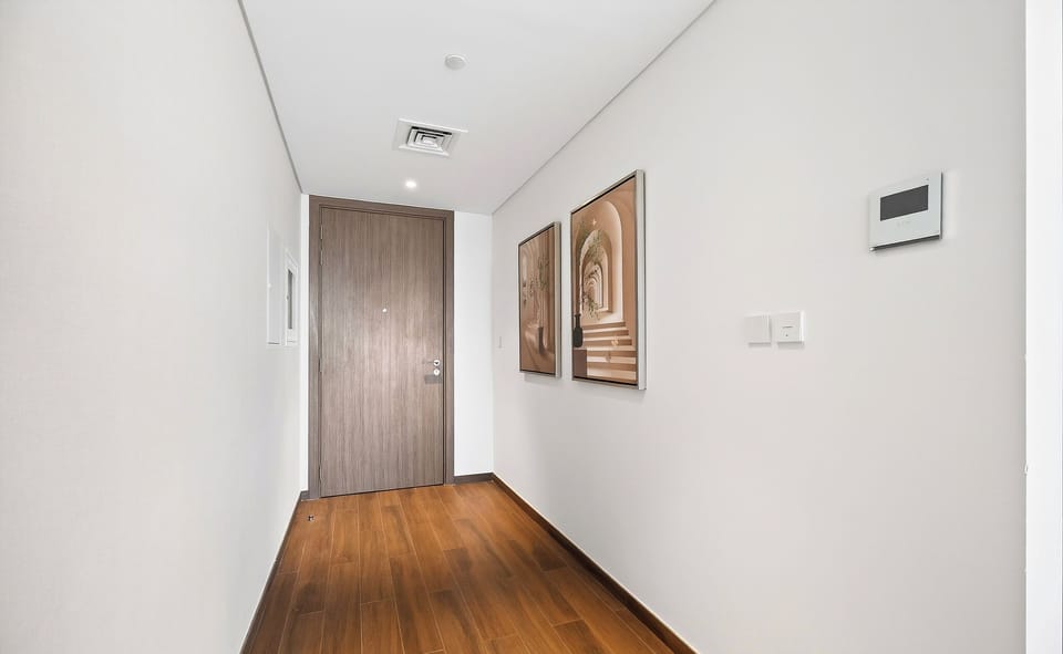 Luxury Apartment, City View | Interior