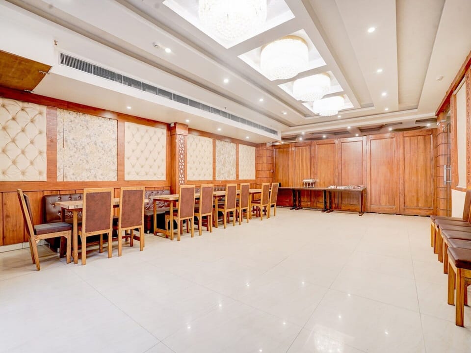 House | Dining