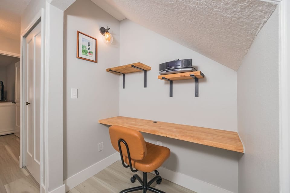 Hall desk area