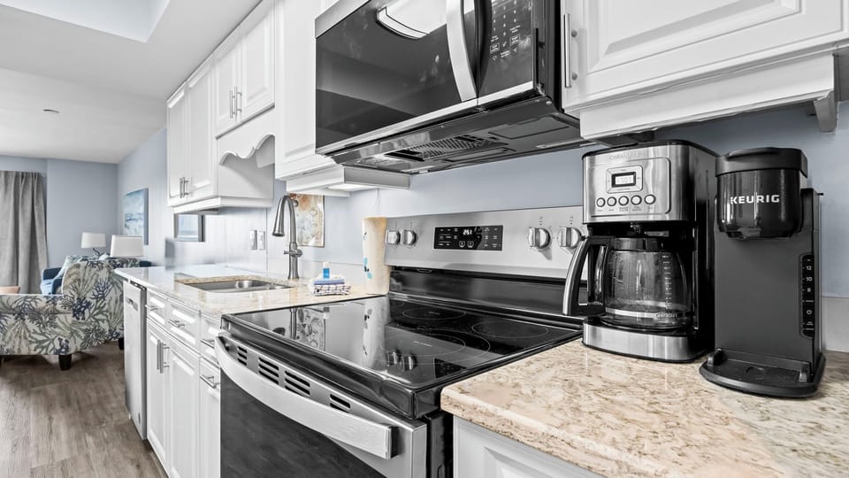 Surf Side Shores 1801 - Kitchen