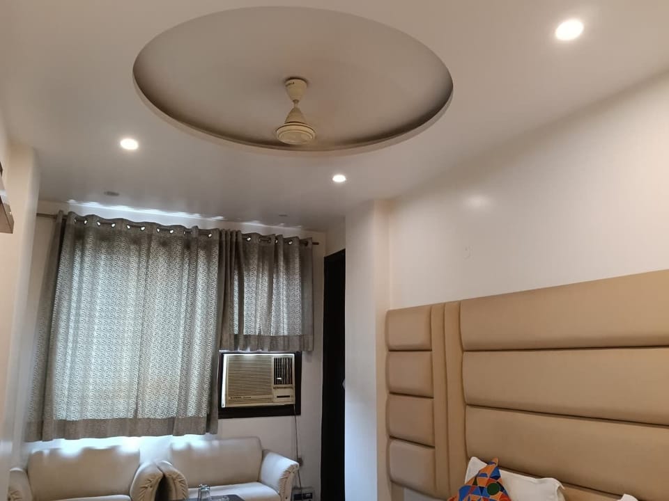 Classic Double Room | Desk, WiFi (free)