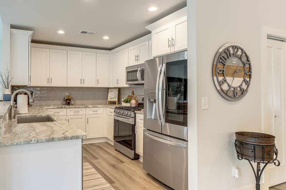 House (2 Bedrooms) | Interior
