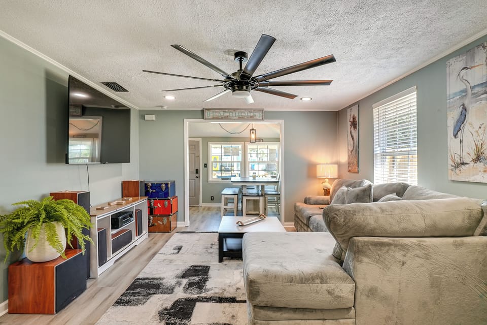 House (4 Bedrooms) | Interior