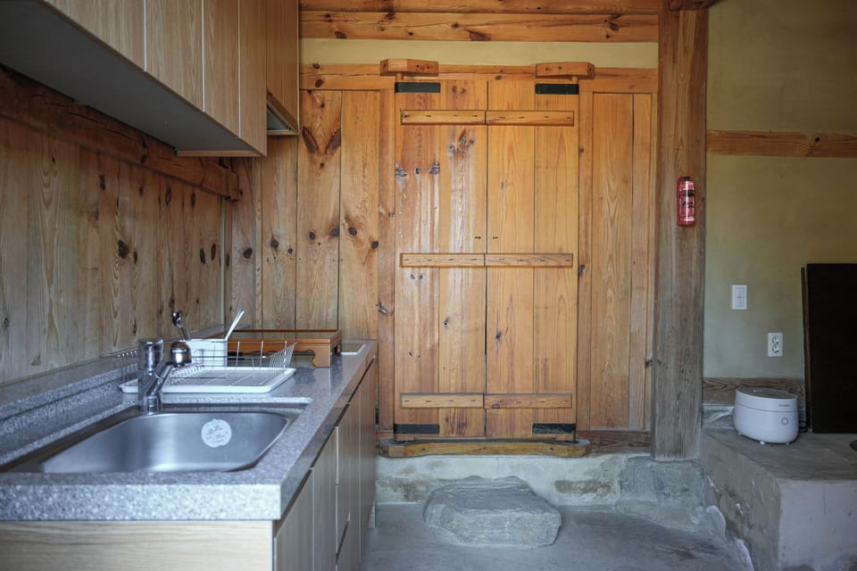 Gyosu-daek | Private kitchen | Fridge