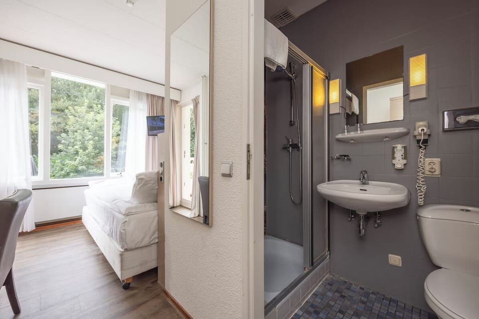 Refresh easily with an ensuite shower just steps away