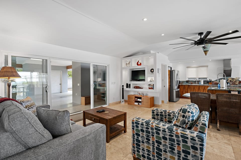 House, 2 Bedrooms | Living area