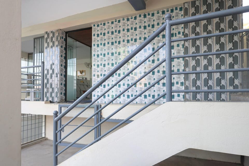 House | Reception